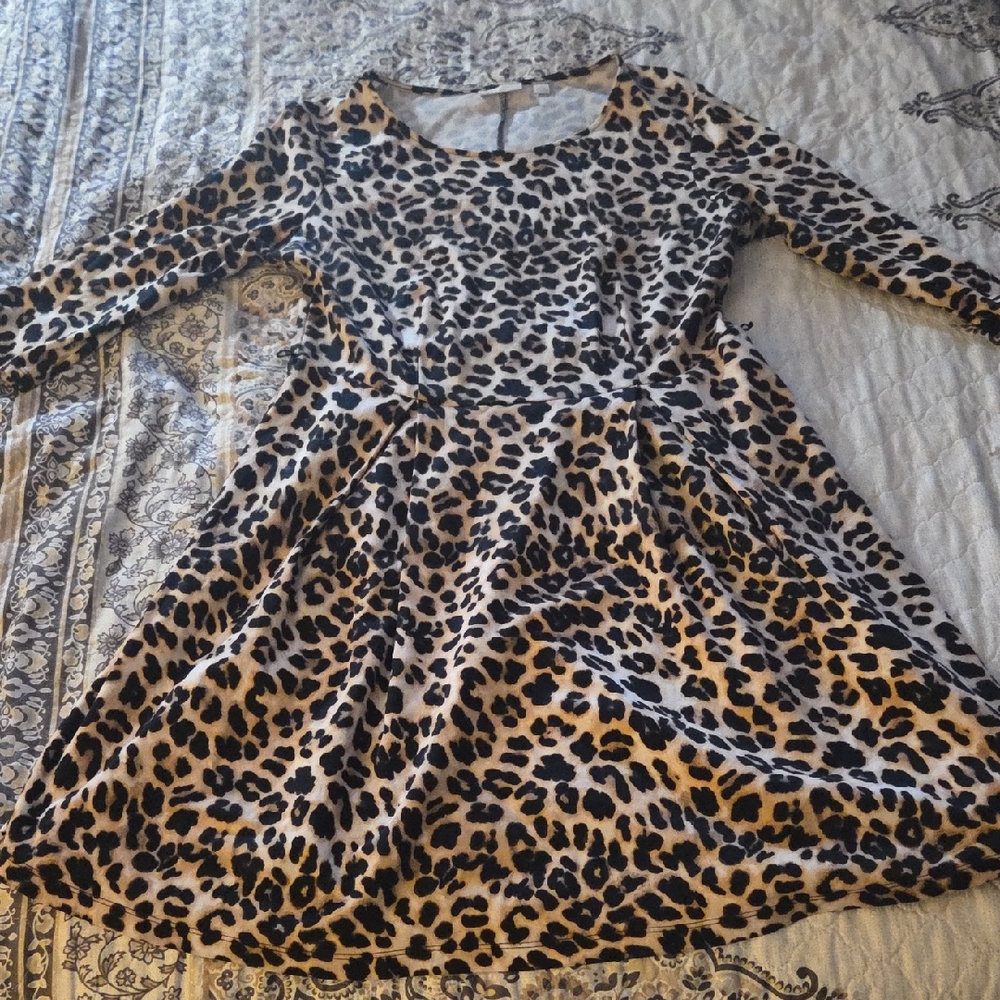 New York & Company Leopard Print Fit-and-Flare Dress in Tan, Black